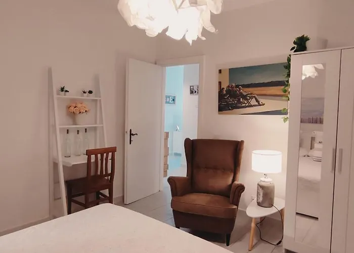 Semesterbostad La Casa Rosa *